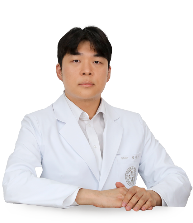 김건우
